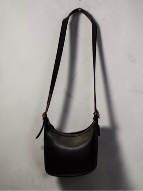 Coach #9950 Janice 1997 Vintage Legacy Black Shoulder Crossbody Bag